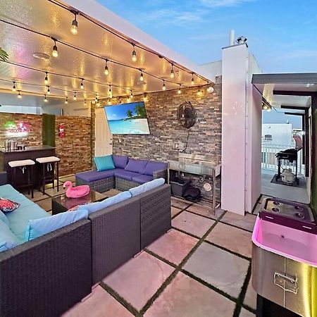Vacay Spot Experience Luna Sky! 65" Tv Bar, Bbq, Shower Massage Jets, Music, Go To Fl Keys Homestead Exterior photo