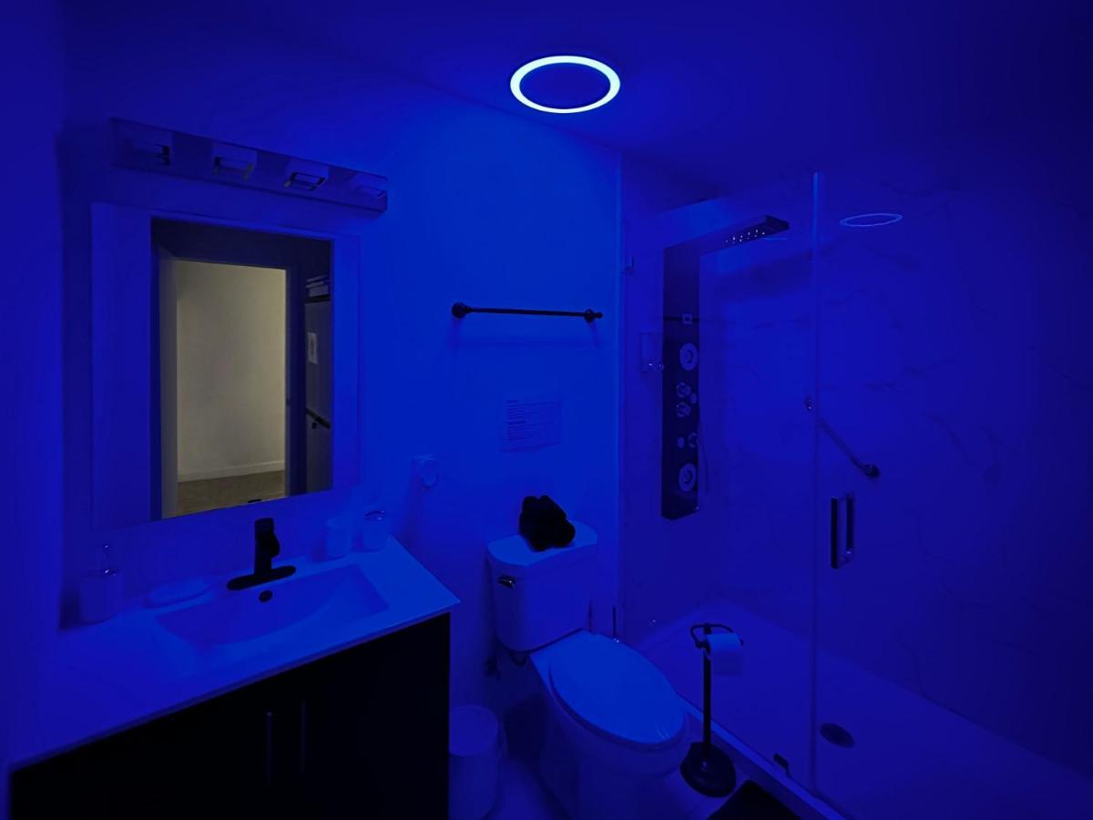 Vacay Spot Experience Luna Sky! 65" Tv Bar, Bbq, Shower Massage Jets, Music, Go To Fl Keys Homestead Exterior photo