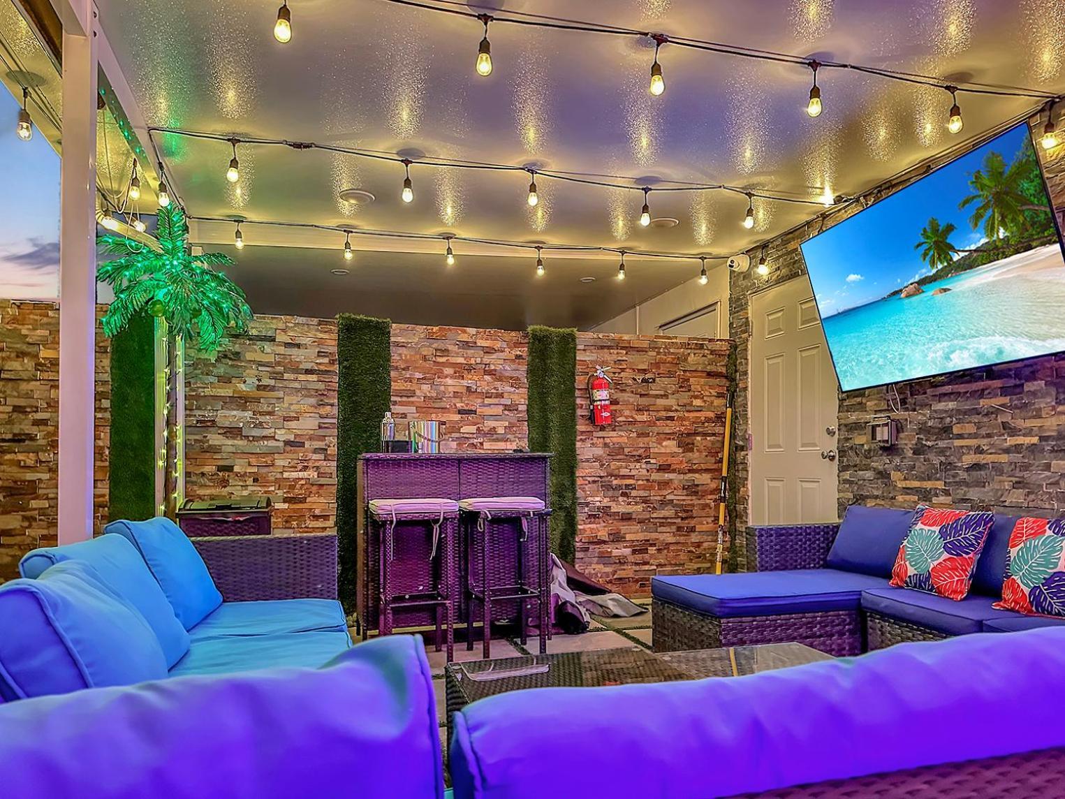 Vacay Spot Experience Luna Sky! 65" Tv Bar, Bbq, Shower Massage Jets, Music, Go To Fl Keys Homestead Exterior photo