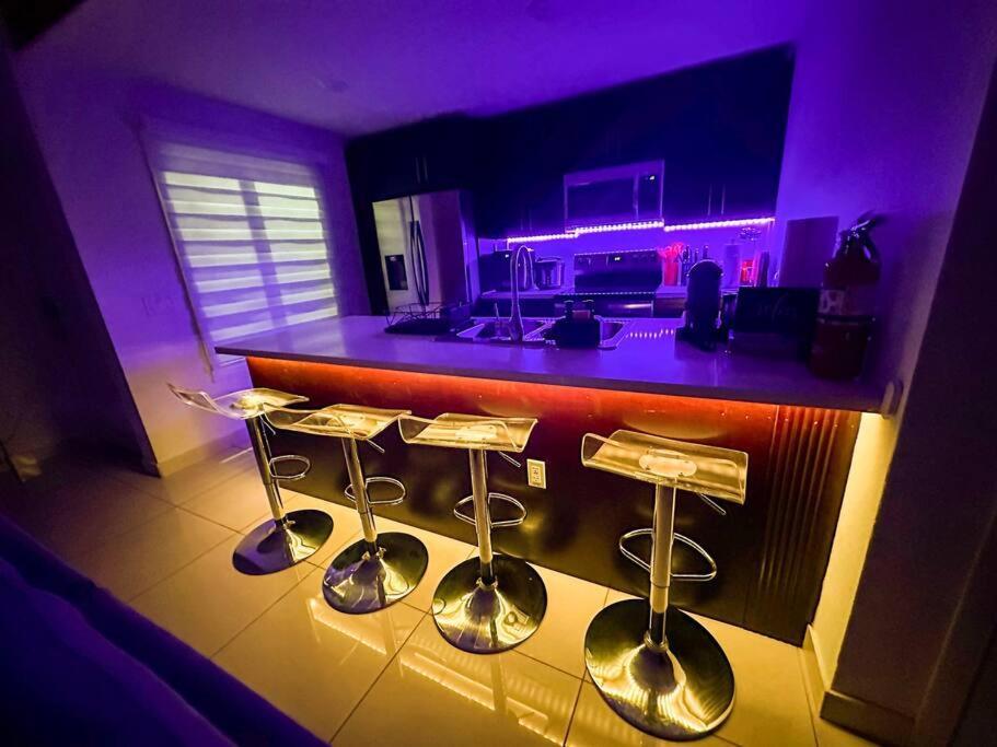 Vacay Spot Experience Luna Sky! 65" Tv Bar, Bbq, Shower Massage Jets, Music, Go To Fl Keys Homestead Exterior photo