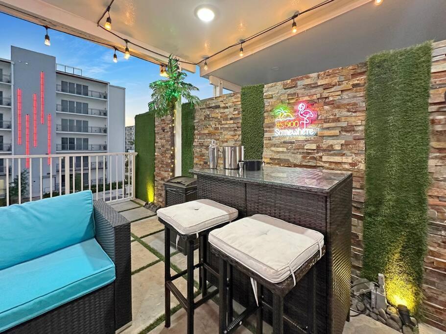 Vacay Spot Experience Luna Sky! 65" Tv Bar, Bbq, Shower Massage Jets, Music, Go To Fl Keys Homestead Exterior photo
